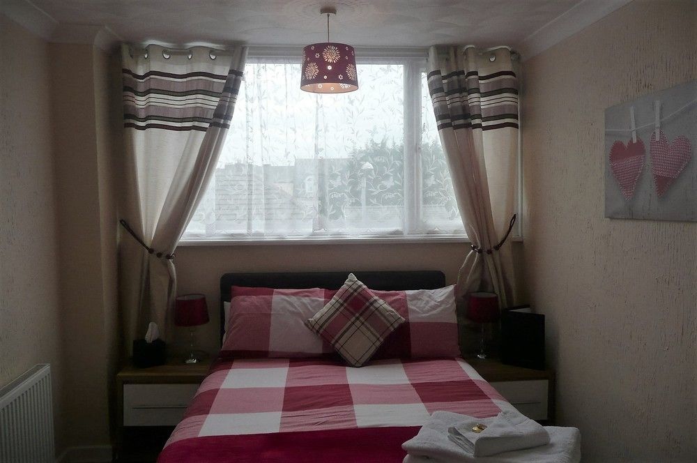 Twin Palms Guesthouse غريت يورماوث المظهر الخارجي الصورة