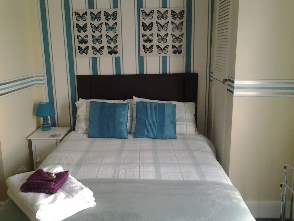 Twin Palms Guesthouse غريت يورماوث المظهر الخارجي الصورة